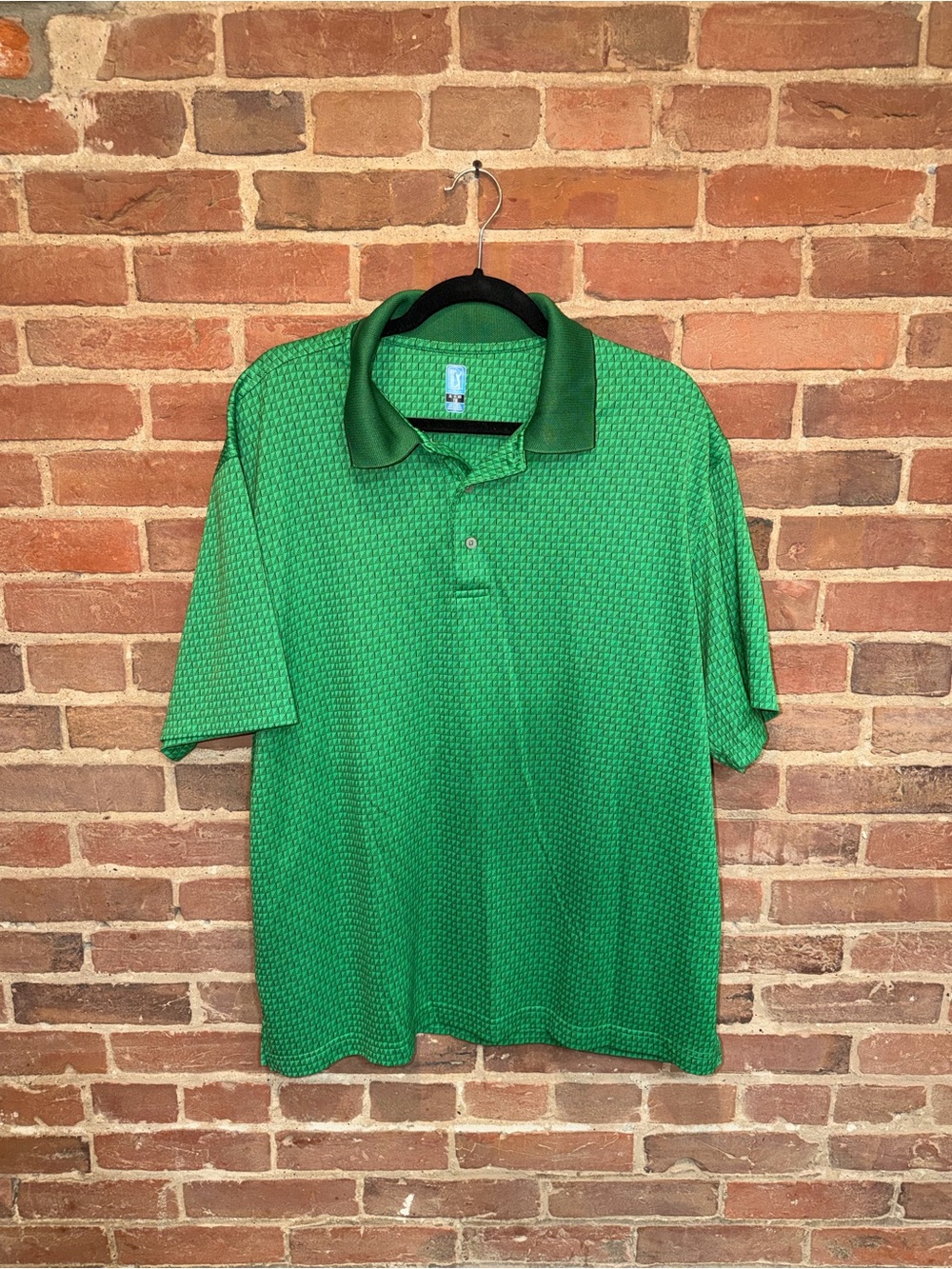 Men's Green PGA Official Textured Polo Shirt - Comfortable Golf Triangle Pattern